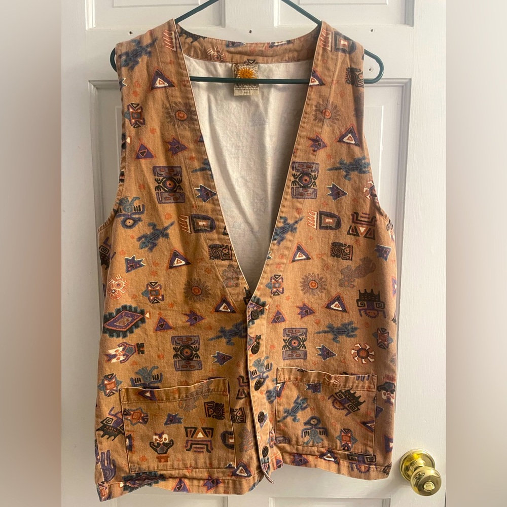Vintage Chicos 10 years tribal pattern vest